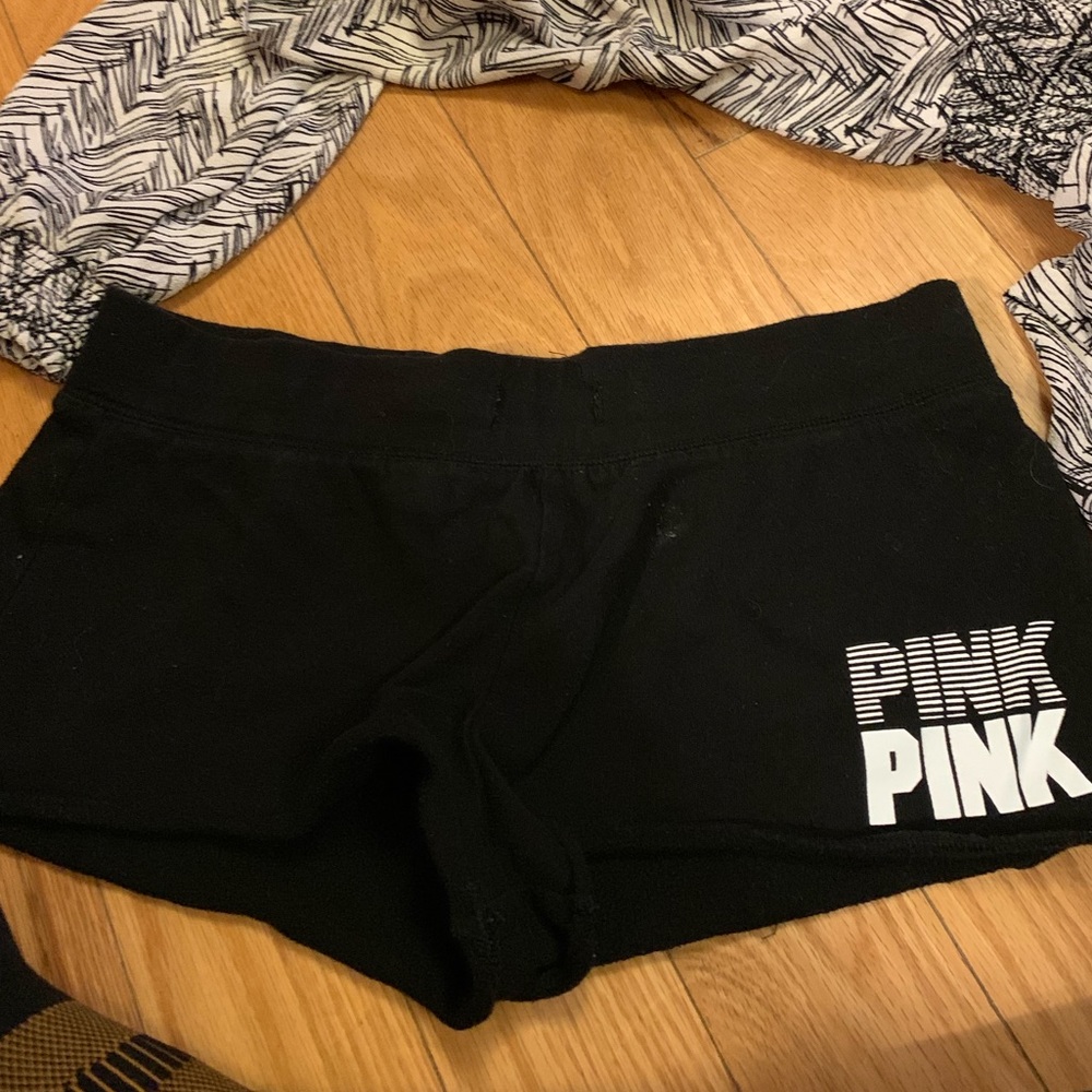 pink shorts